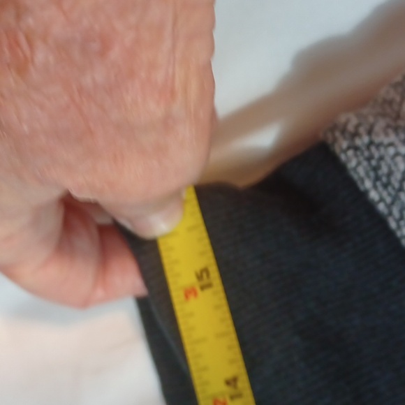 Gree Tea Gray & Black Zipper Pockets Jogger Pants  L  New No Tags - Picture 5 of 9